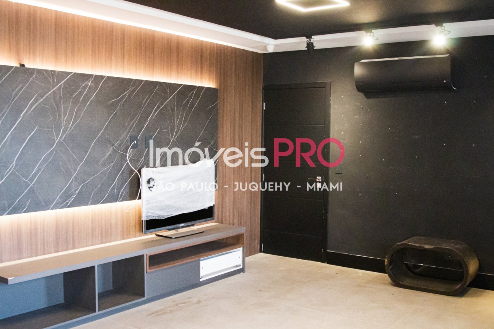 Foto :: https://assets.imoveispro.com.br/thumb/IP29872/cobertura-venda-morumbi_IP29872_29_1920x1080.jpg?