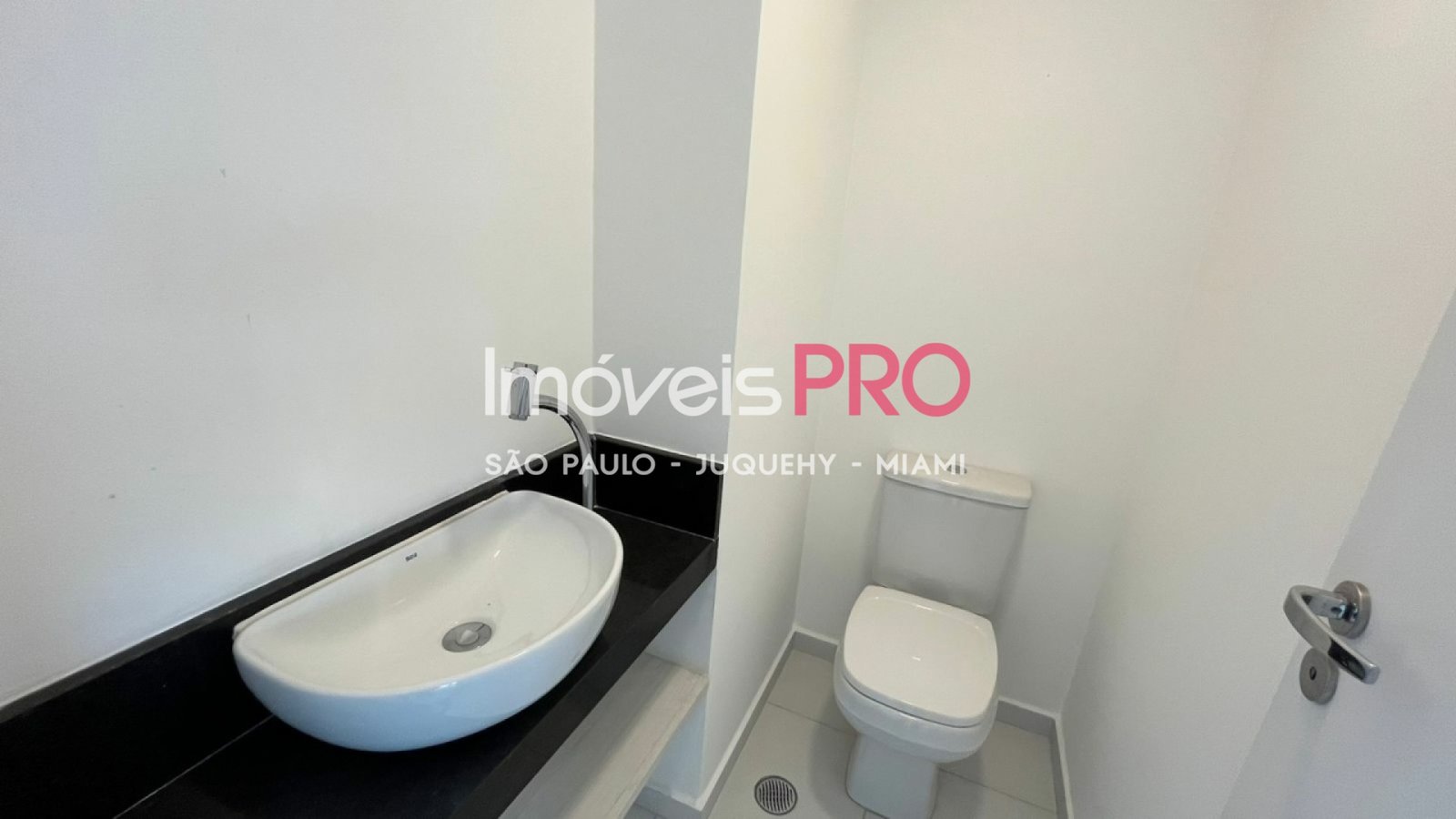 Foto :: IP30039