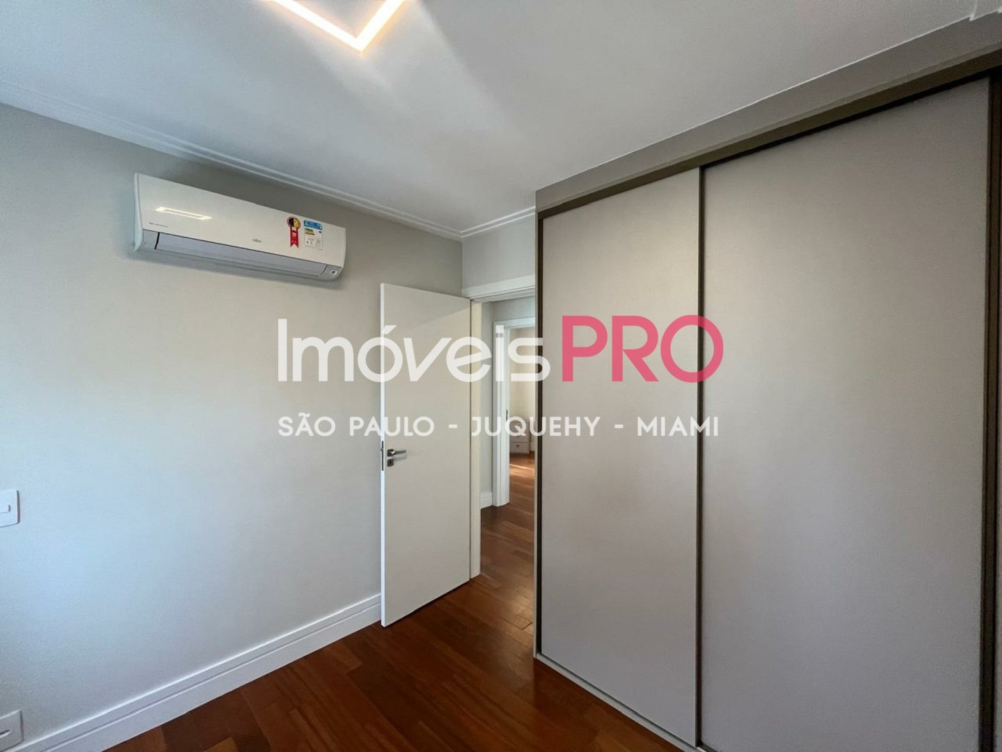 Apartamento de 3 quartos, 125 m², à venda em Moema Pássaros, R$ 3,4 mi — foto 11 de 35