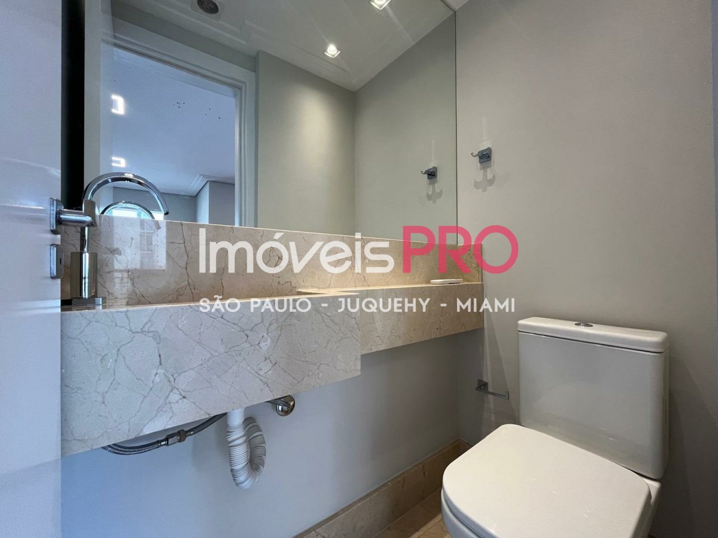 Apartamento de 3 quartos, 125 m², à venda em Moema Pássaros, R$ 3,4 mi — foto 8 de 35