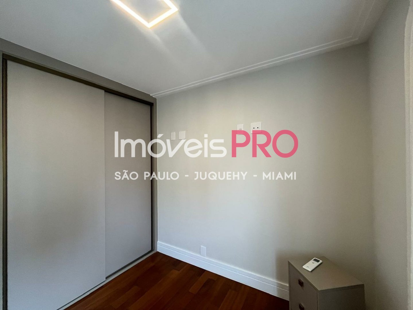 Apartamento de 3 quartos, 125 m², à venda em Moema Pássaros, R$ 3,4 mi — foto 10 de 35