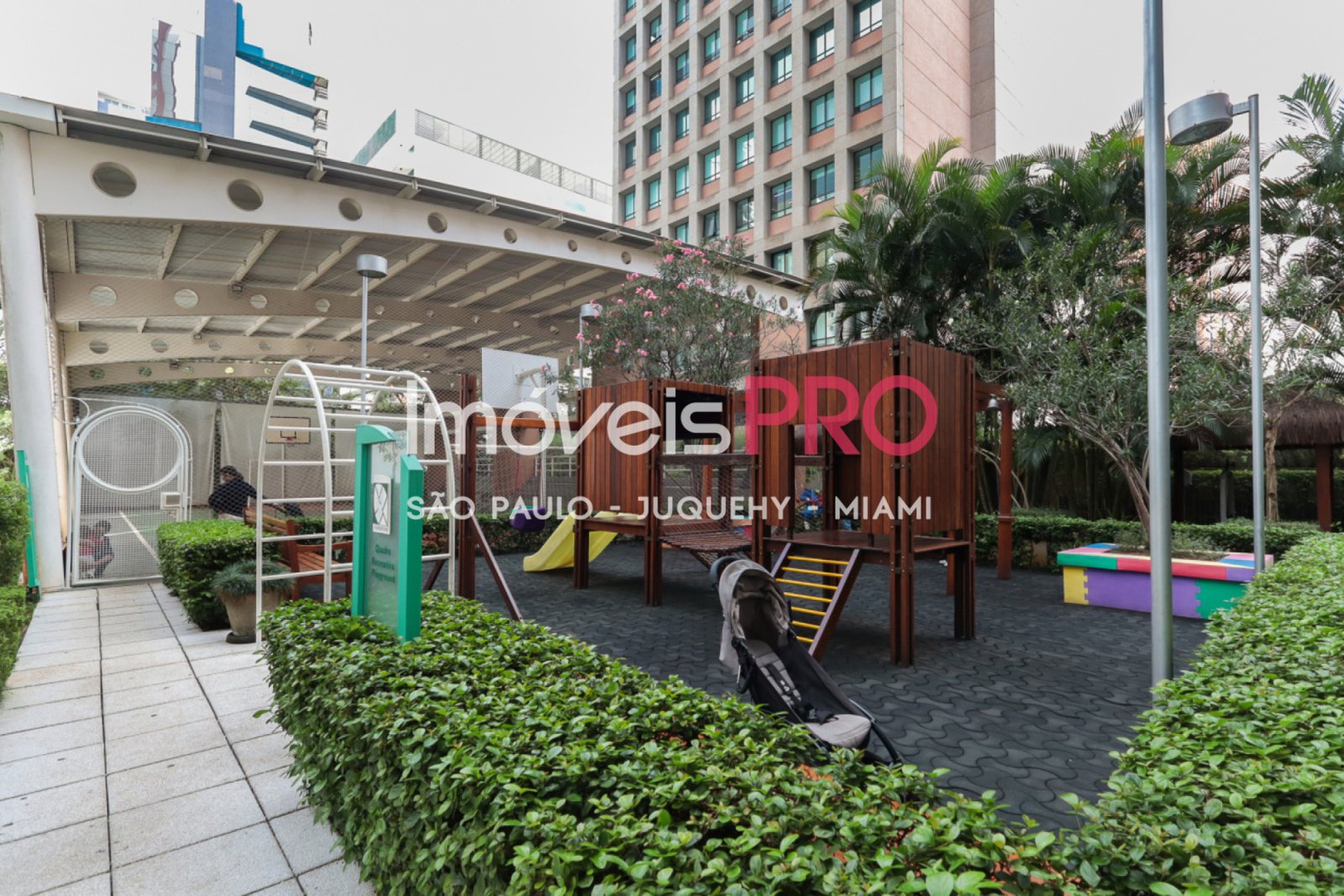 Foto :: IP30283