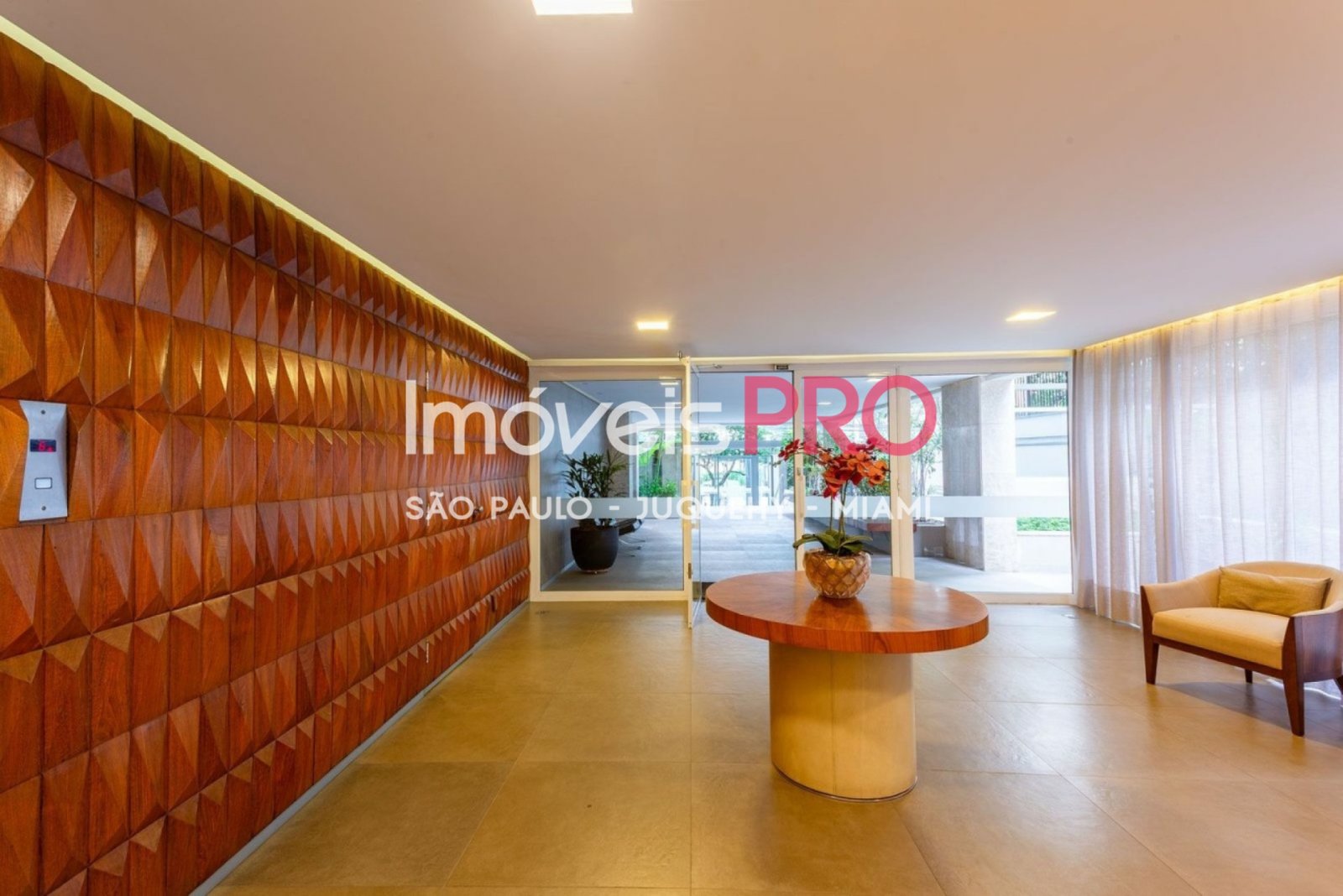 Foto :: IP30306