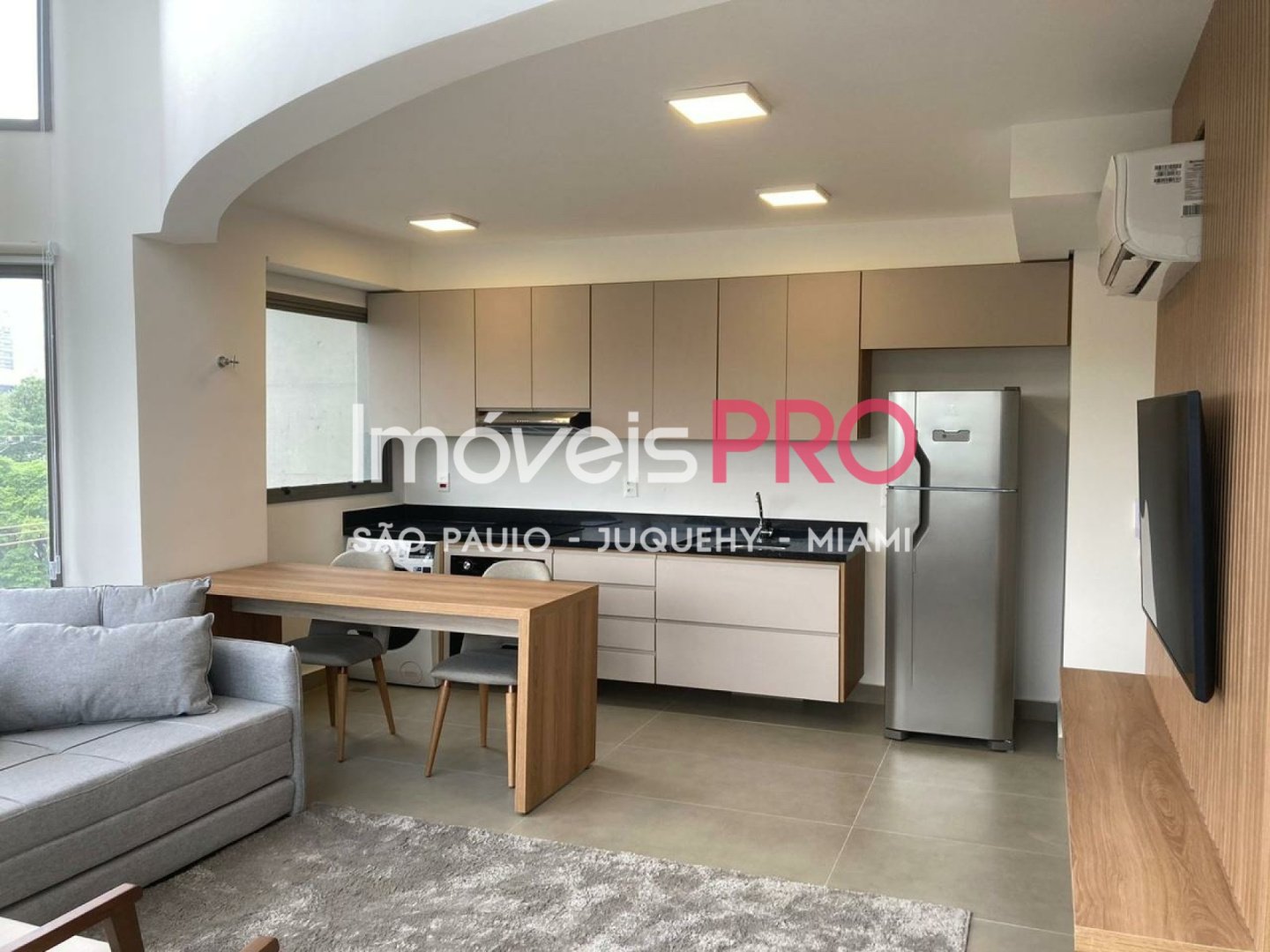 Foto :: https://assets.imoveispro.com.br/thumb/IP30343/apartamento-venda-moema_IP30343_11_1920x1080.jpg?