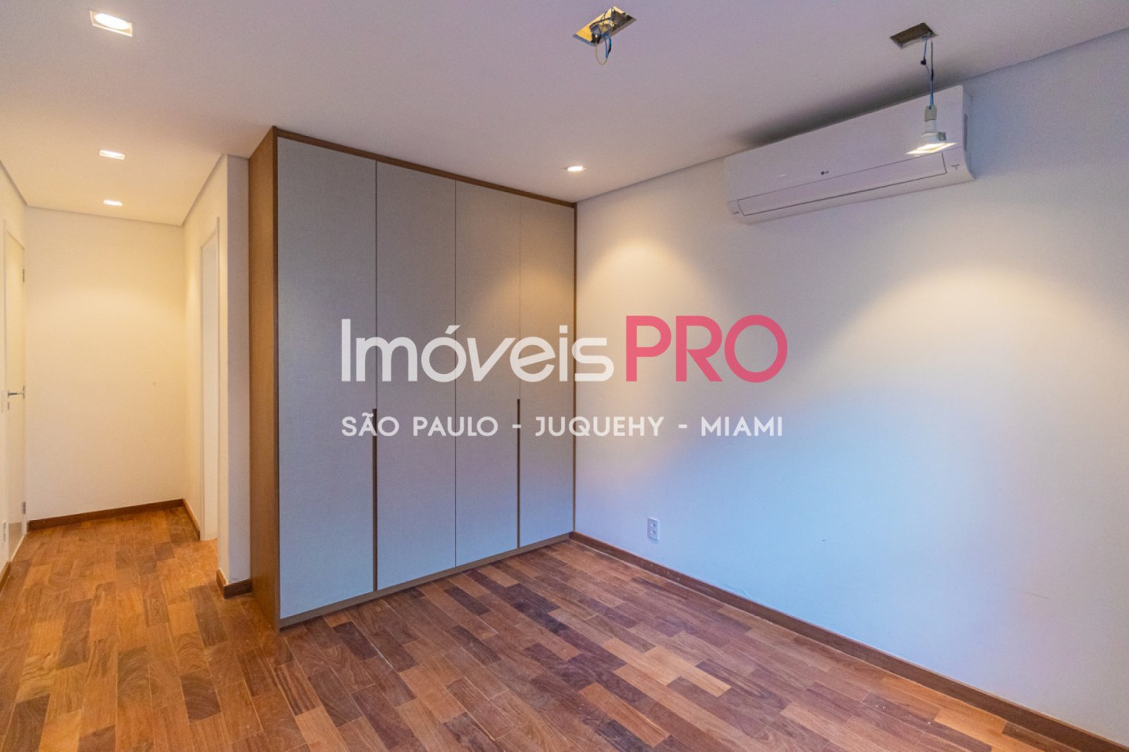 Foto :: https://assets.imoveispro.com.br/thumb/IP30448/condominio-venda-jardim-dos-estados_IP30448_29_1920x1080.jpg?