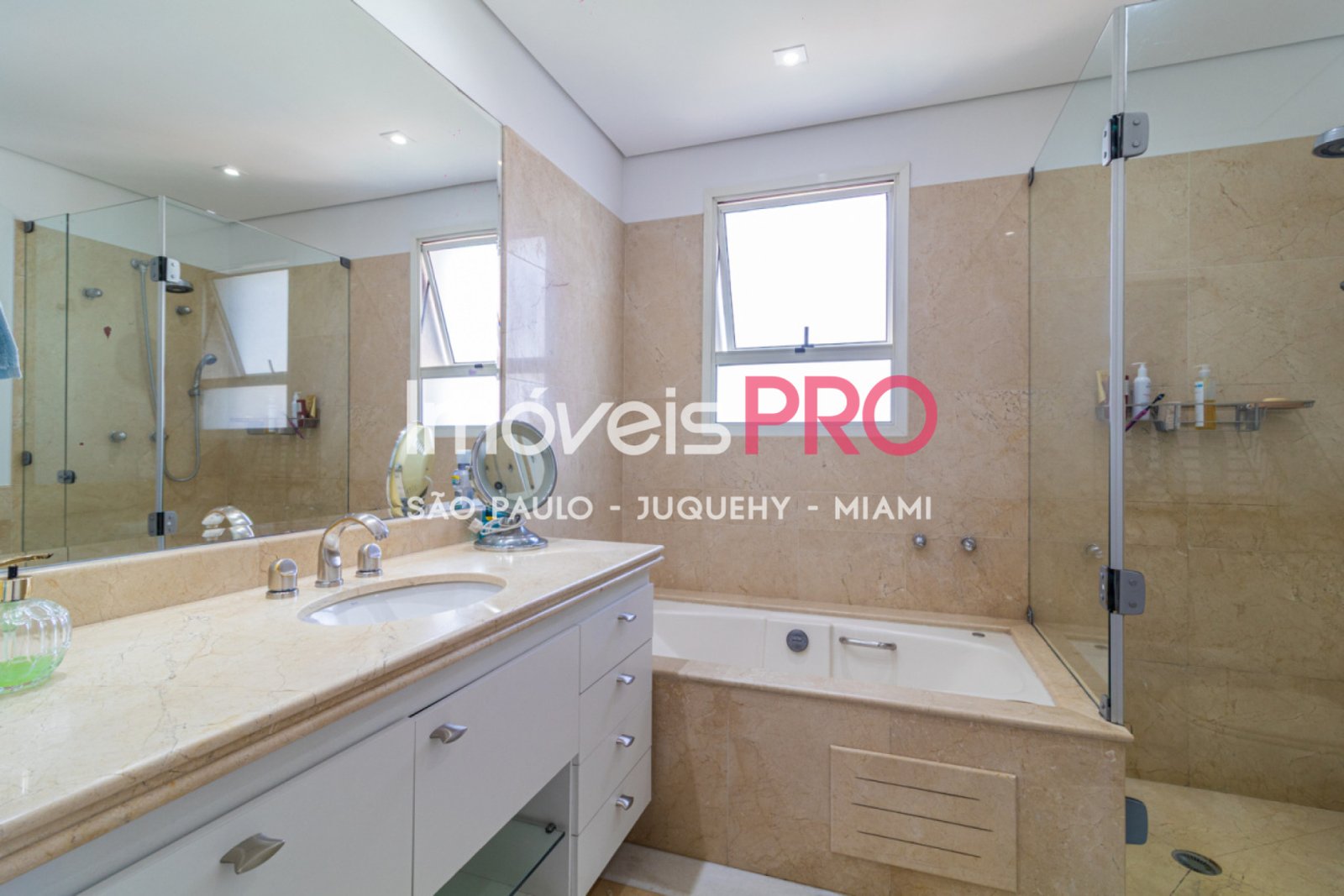 Foto :: https://assets.imoveispro.com.br/thumb/IP30767/apartamento-venda-moema-indios_IP30767_29_1920x1080.jpg?1774043048