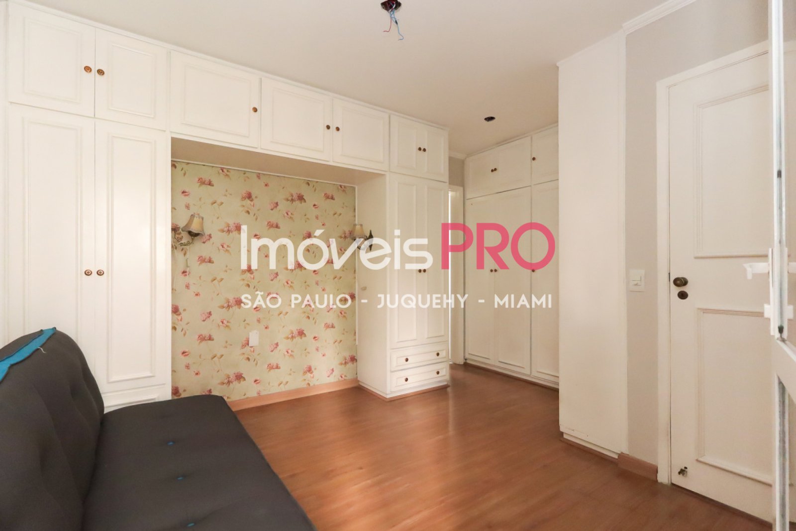 Foto :: https://assets.imoveispro.com.br/thumb/IP31322/apartamento-venda-moema_IP31322_11_1920x1080.jpg?