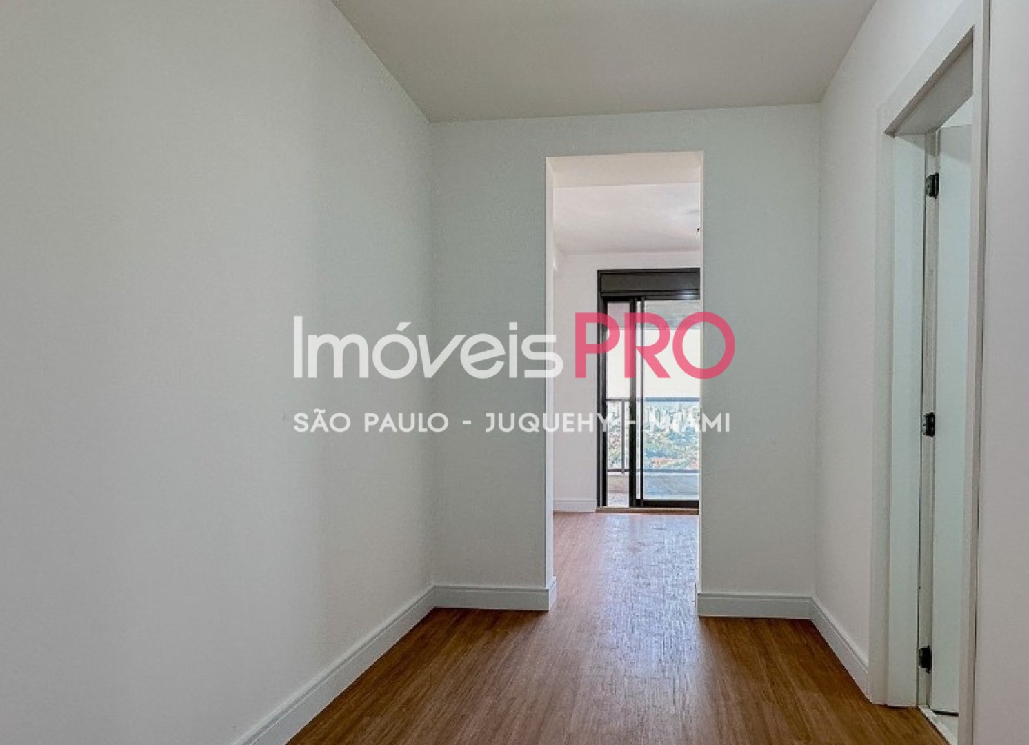 Foto :: https://assets.imoveispro.com.br/thumb/IP31626/apartamento-venda-pinheiros_IP31626_23_1920x1080.jpg?