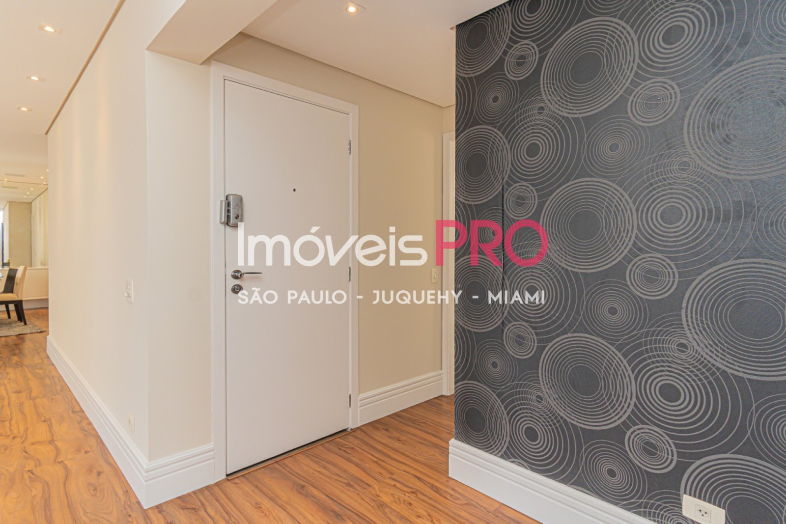 Foto :: https://assets.imoveispro.com.br/thumb/IP31884/apartamento-venda-brooklin_IP31884_35_1920x1080.jpg?