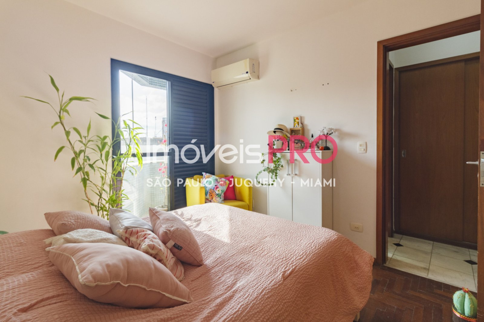 Apartamento para Vender, Moema Pássaros | Cód: IP31941 — 