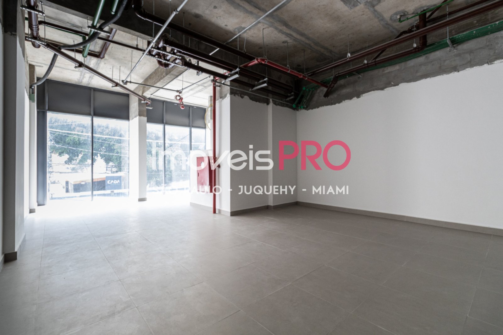 Foto :: https://assets.imoveispro.com.br/thumb/IP31949/loja-aluguel-moema_IP31949_11_1920x1080.jpg?