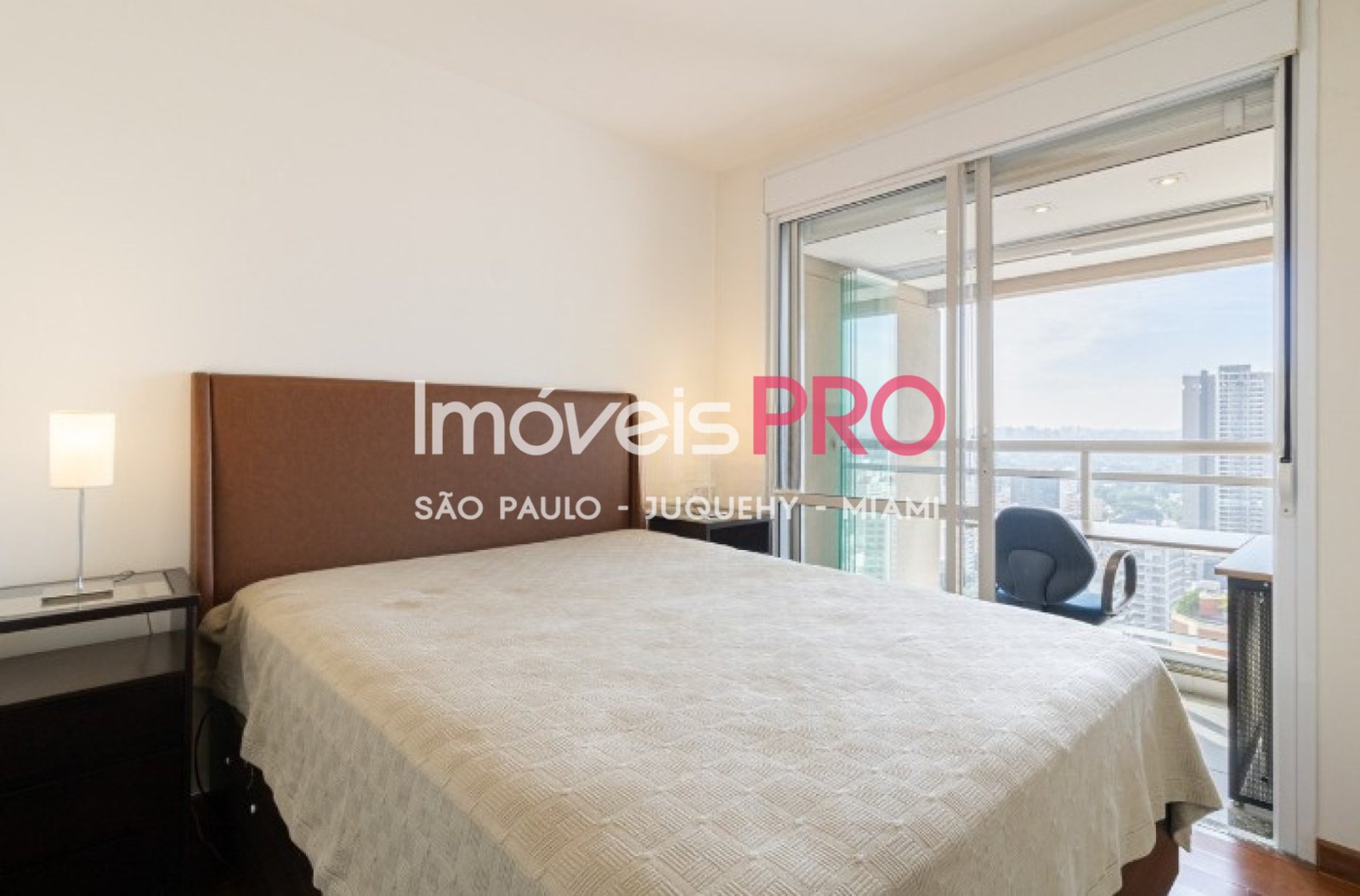 Foto :: https://assets.imoveispro.com.br/thumb/IP32074/apartamento-venda-pinheiros_IP32074_11_1920x1080.jpg?