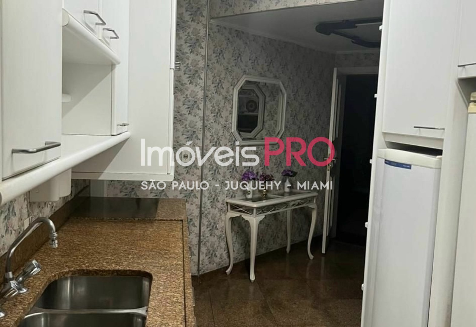 Foto :: https://assets.imoveispro.com.br/thumb/IP32338/apartamento-venda-moema-indios_IP32338_11_1920x1080.jpg?