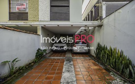 Sobrado em Moema — foto 1 (Ref. IP32455)