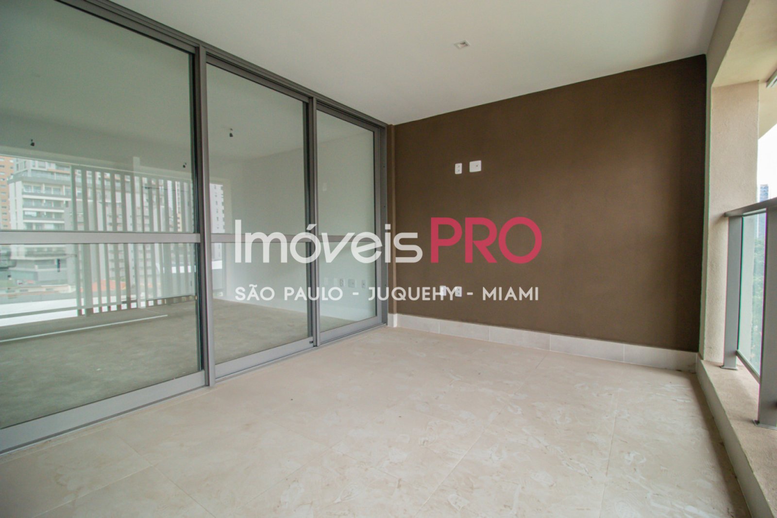 Foto :: https://assets.imoveispro.com.br/thumb/IP32648/apartamento-venda-brooklin_IP32648_11_1920x1080.jpg?