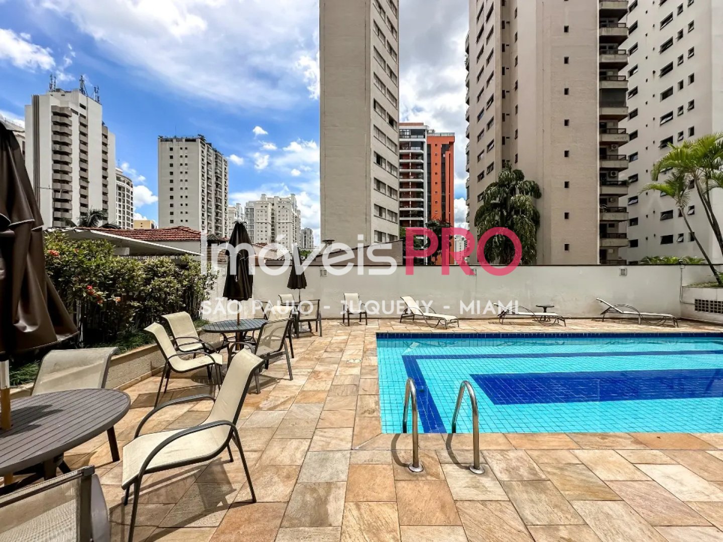 Foto :: https://assets.imoveispro.com.br/thumb/IP32795/apartamento-venda-moema-indios_IP32795_11_1920x1080.jpg?