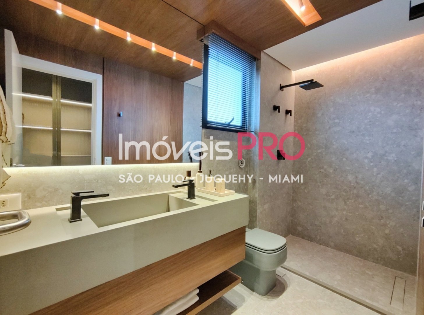 Foto :: https://assets.imoveispro.com.br/thumb/IP32822/apartamento-venda-vila-nova-conceicao_IP32822_17_1920x1080.jpg?