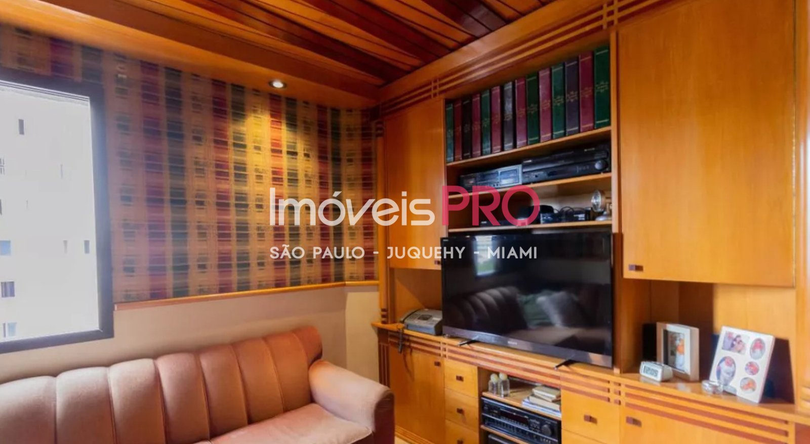 Foto :: https://assets.imoveispro.com.br/thumb/IP32920/apartamento-venda-pinheiros_IP32920_17_1920x1080.jpg?