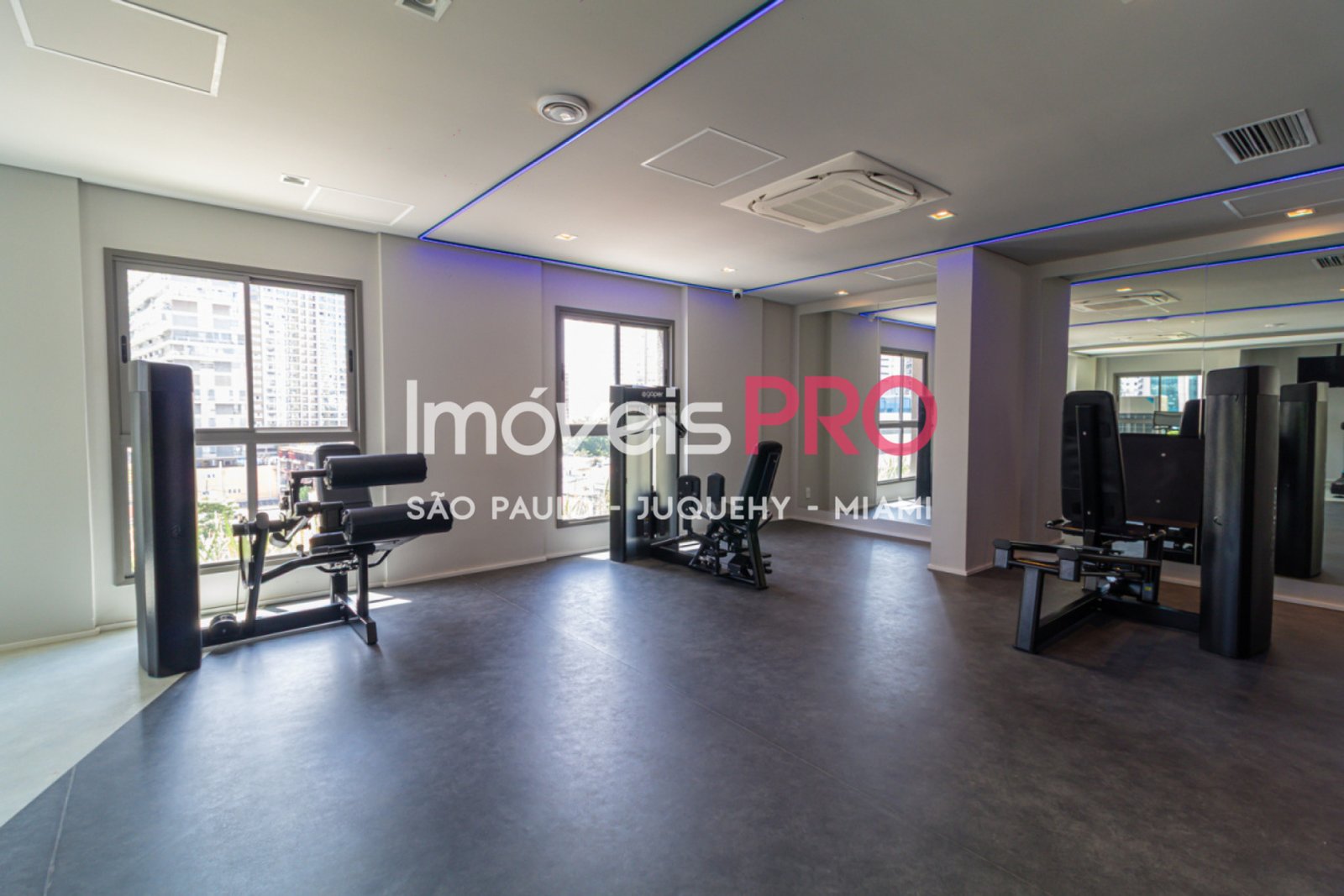 Foto :: https://assets.imoveispro.com.br/thumb/IP33062/apartamento-venda-vila-nova-conceicao_IP33062_17_1920x1080.jpg?