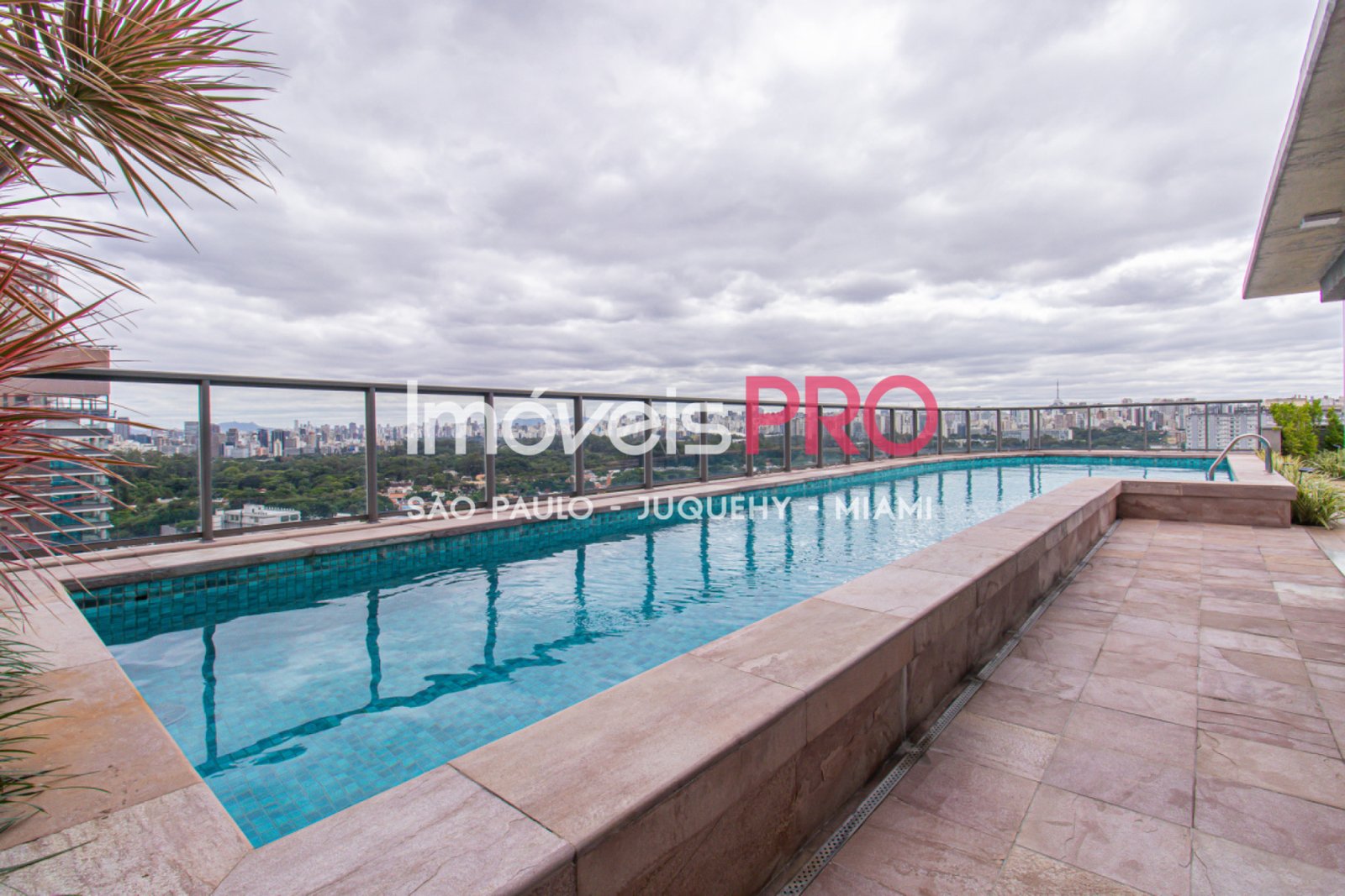 Foto :: https://assets.imoveispro.com.br/thumb/IP33460/apartamento-venda-moema_IP33460_23_1920x1080.jpg?