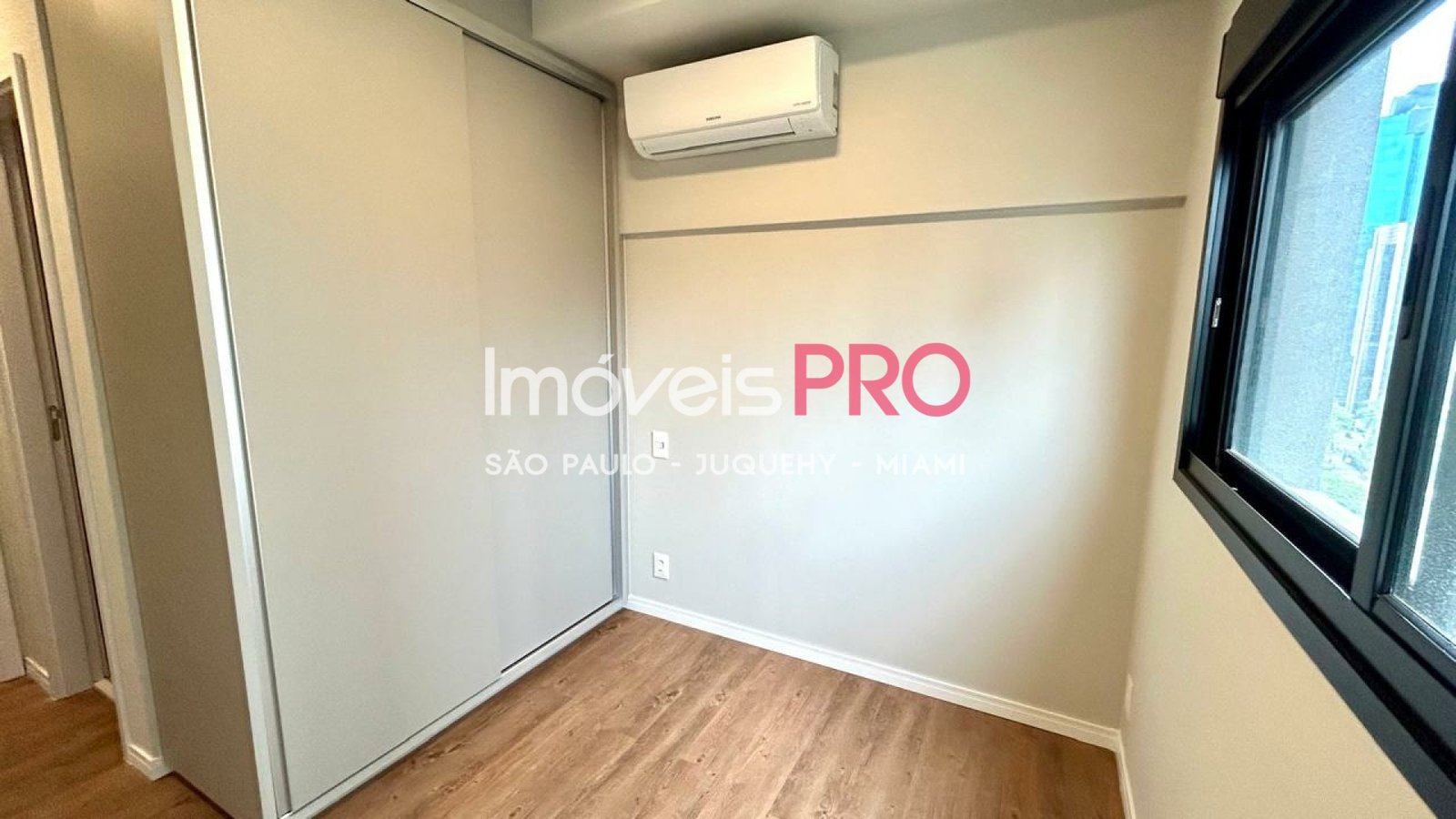 Foto :: https://assets.imoveispro.com.br/thumb/IP33517/apartamento-aluguel-moema_IP33517_11_1920x1080.jpg?