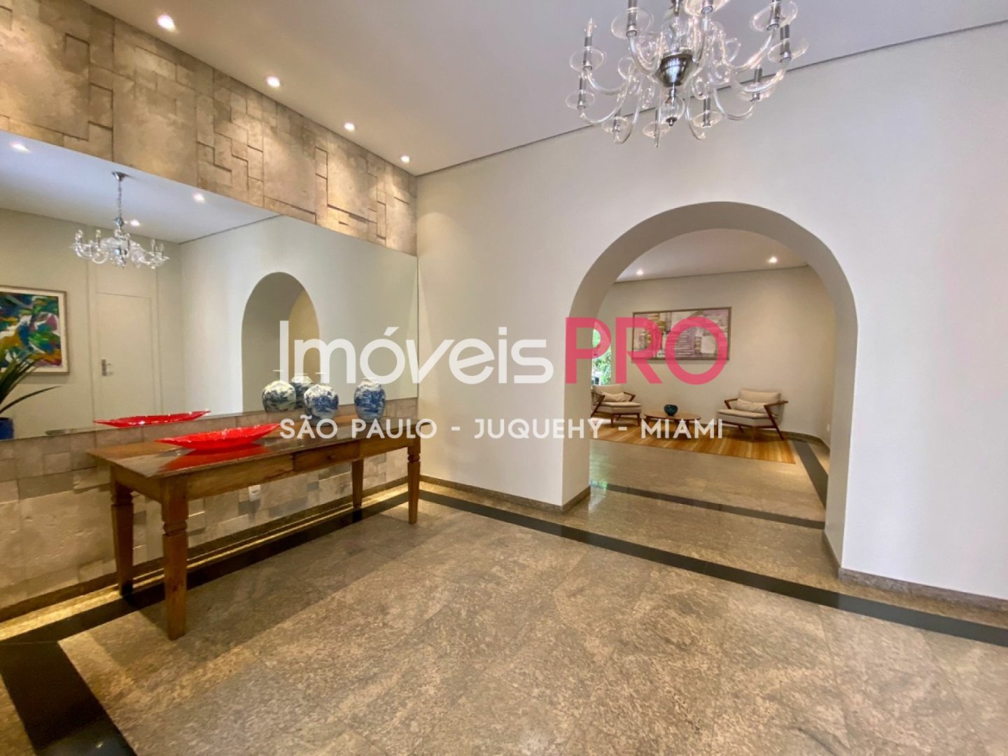 Foto :: https://assets.imoveispro.com.br/thumb/IP33555/apartamento-venda-moema_IP33555_41_1920x1080.jpg?