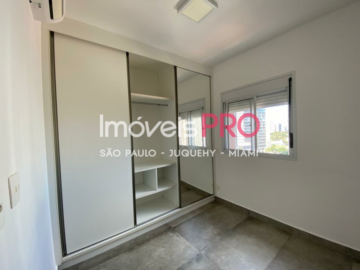 Foto :: https://assets.imoveispro.com.br/thumb/IP33588/apartamento-aluguel-brooklin_IP33588_11_1920x1080.jpg?