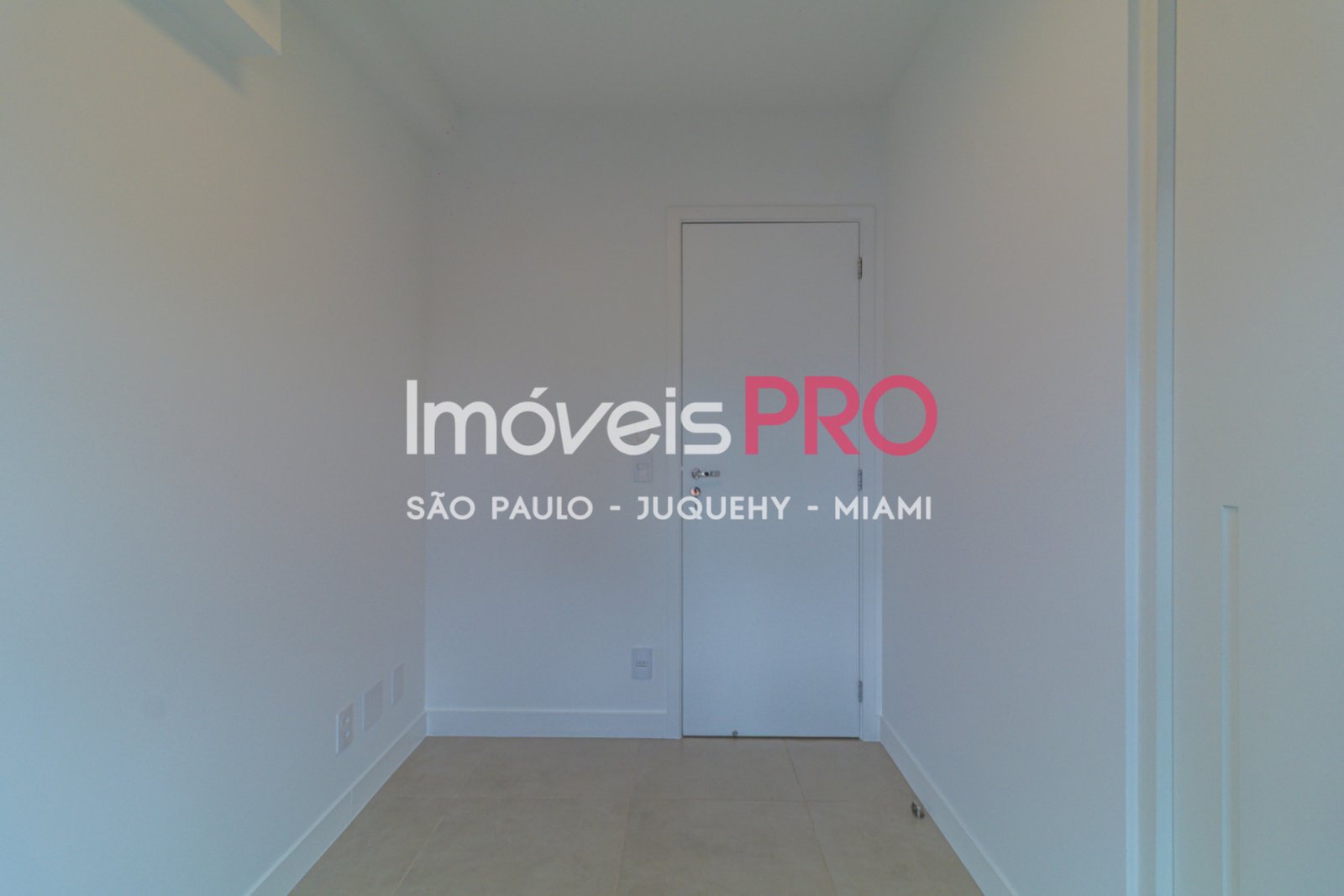 Foto :: https://assets.imoveispro.com.br/thumb/IP33688/apartamento-aluguel-pinheiros_IP33688_17_1920x1080.jpg?