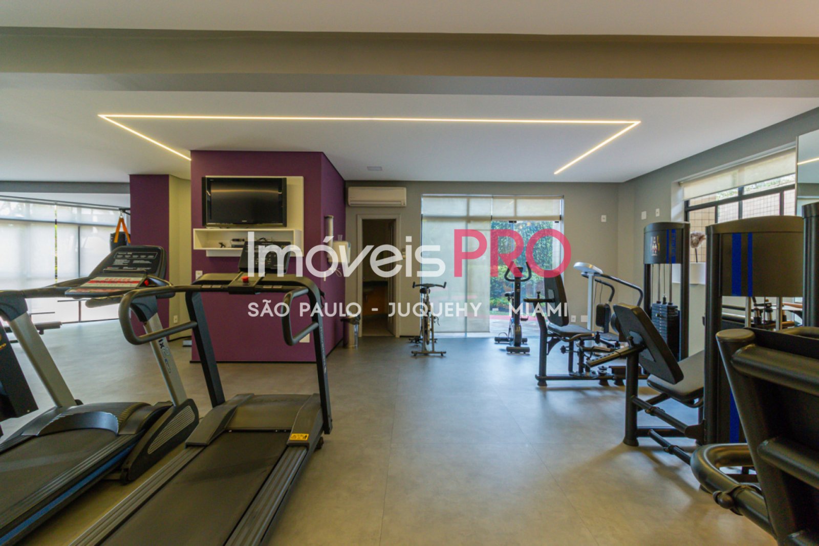 Foto :: https://assets.imoveispro.com.br/thumb/IP33760/duplex-venda-morumbi_IP33760_41_1920x1080.jpg?