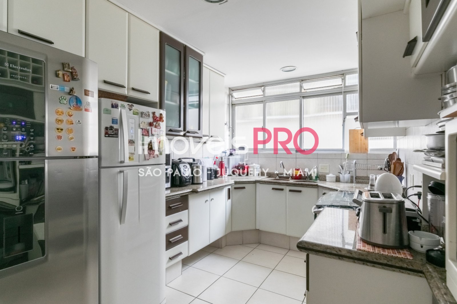 Foto :: https://assets.imoveispro.com.br/thumb/IP33797/apartamento-venda-higienopolis_IP33797_11_1920x1080.jpg?