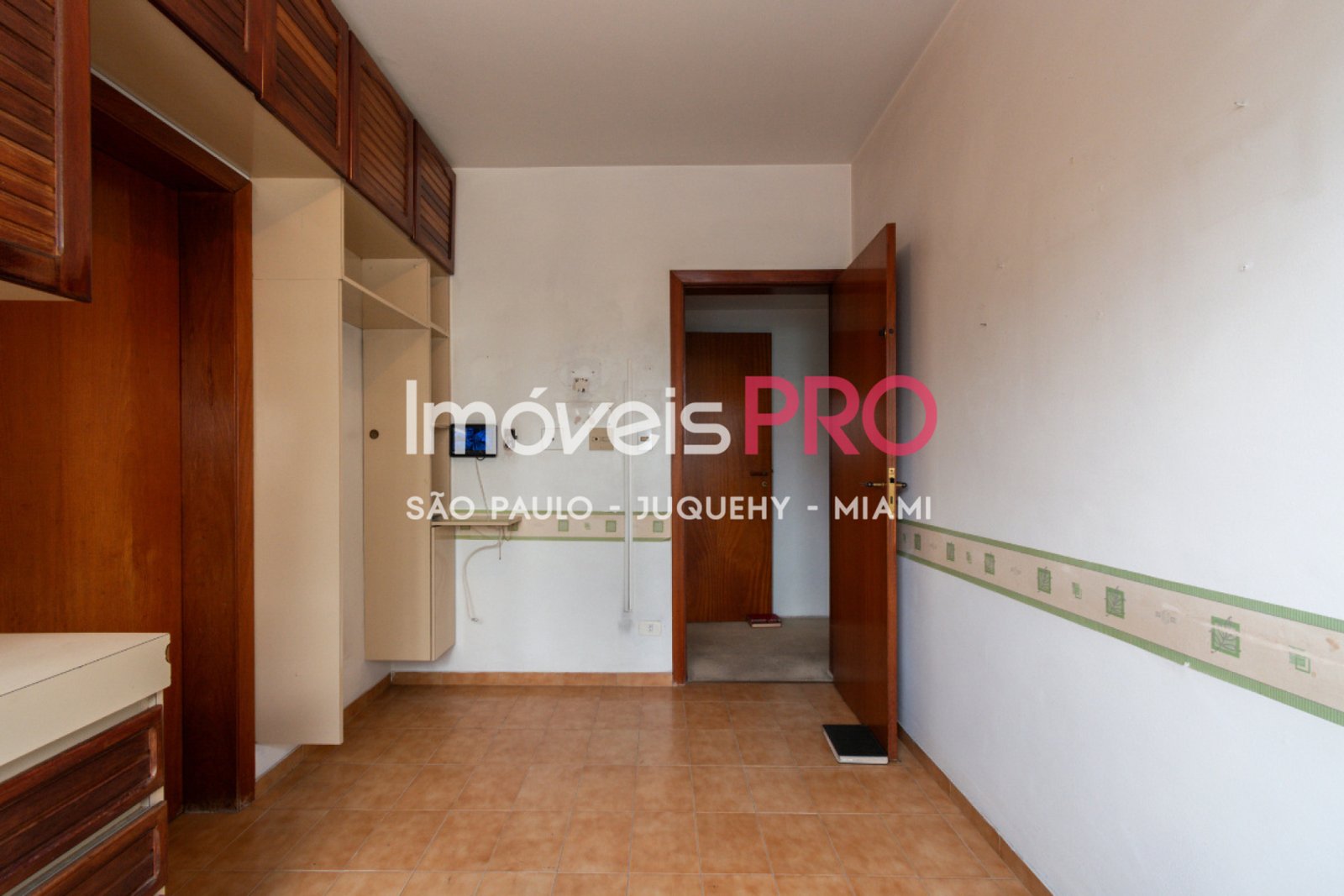 Foto :: IP33865