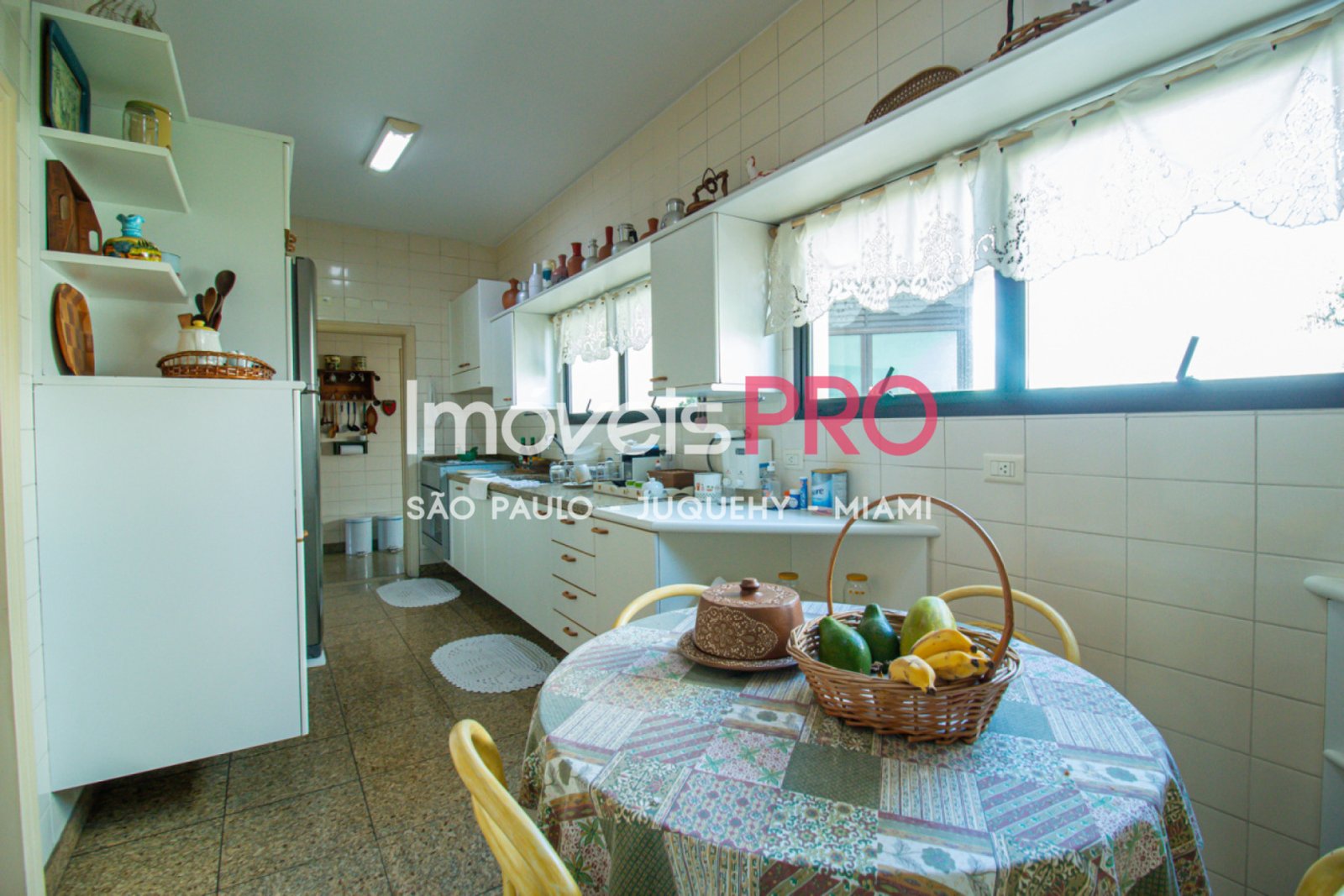 Foto :: IP34180