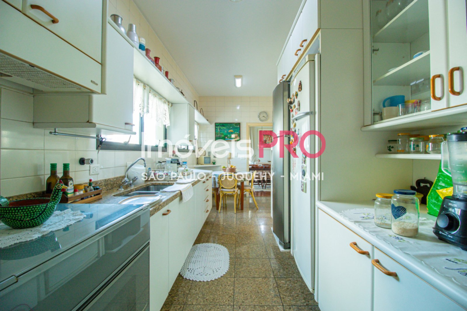 Foto :: IP34180