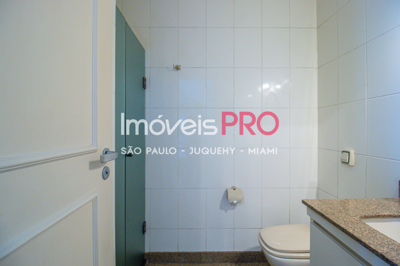 Foto :: IP34180