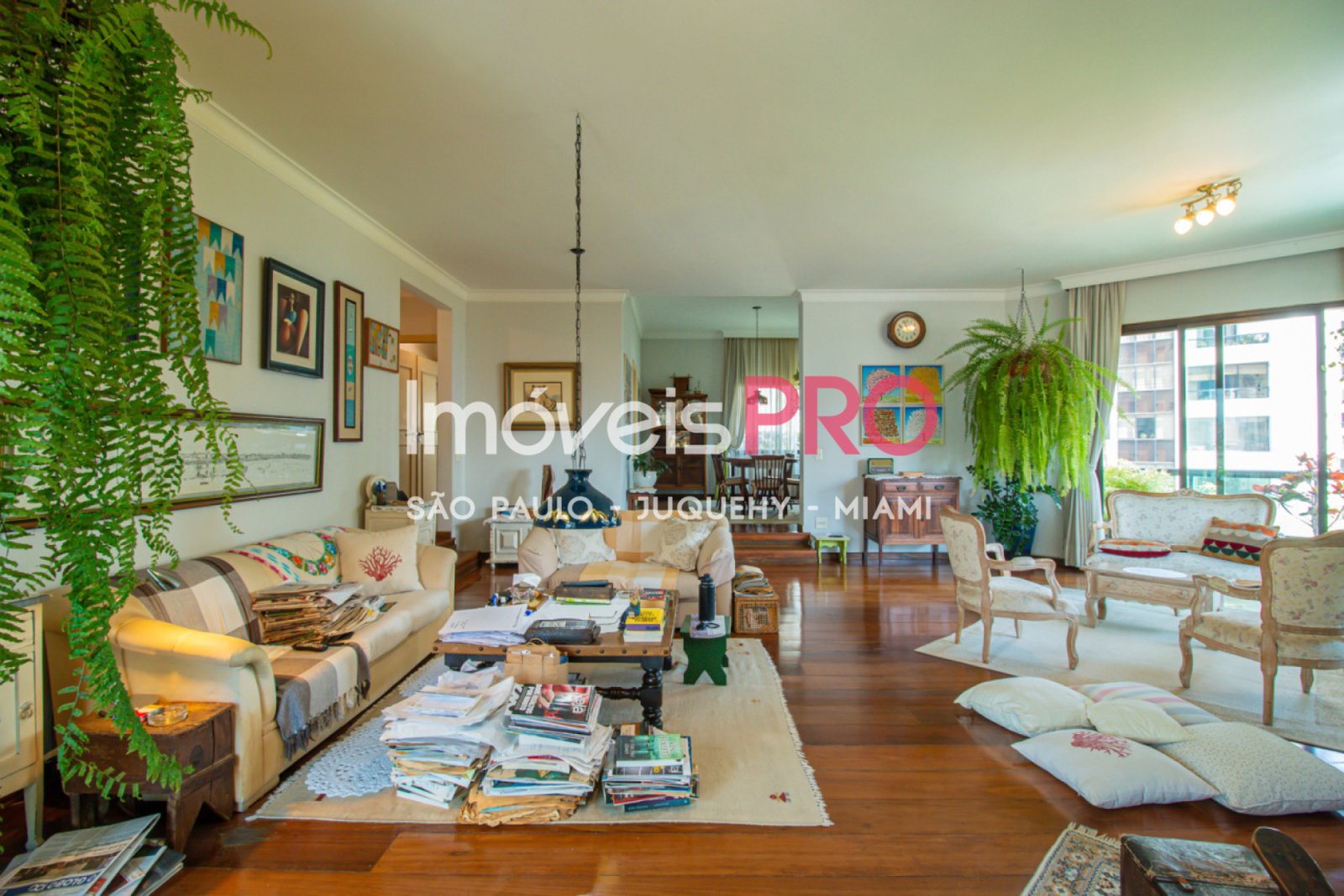 Foto :: IP34180