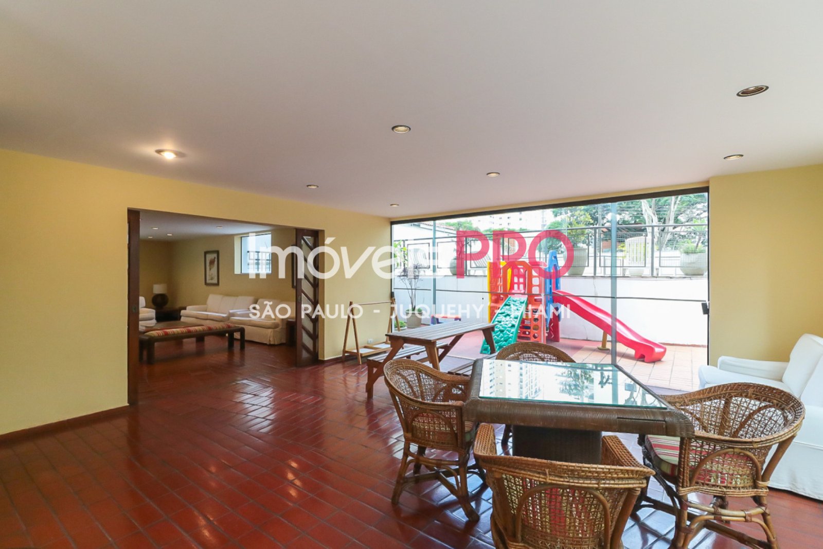 Foto :: https://assets.imoveispro.com.br/thumb/IP34251/cobertura-venda-campo-belo_IP34251_47_1920x1080.jpg?