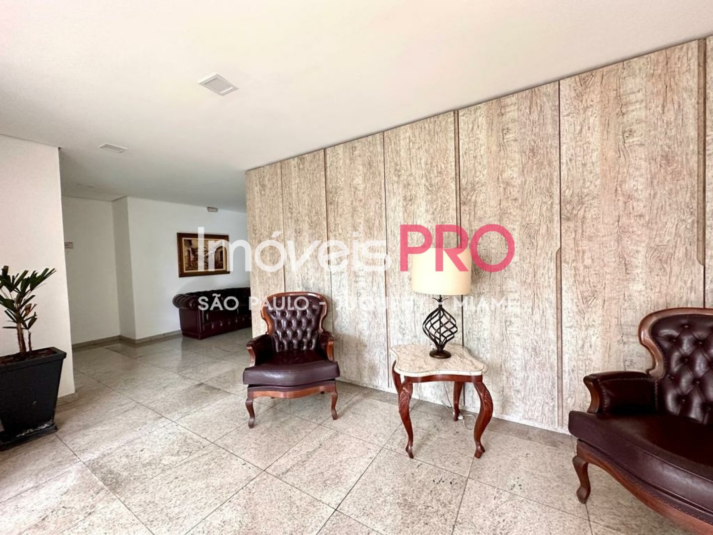 Foto :: https://assets.imoveispro.com.br/thumb/IP34620/apartamento-venda-moema_IP34620_29_1920x1080.jpg?