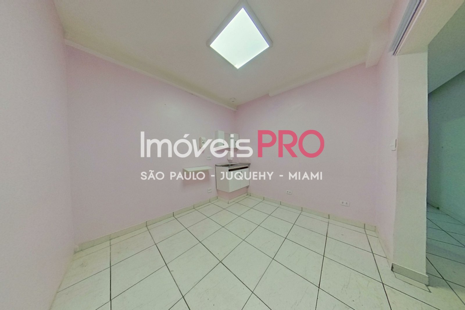 Foto :: IP34750