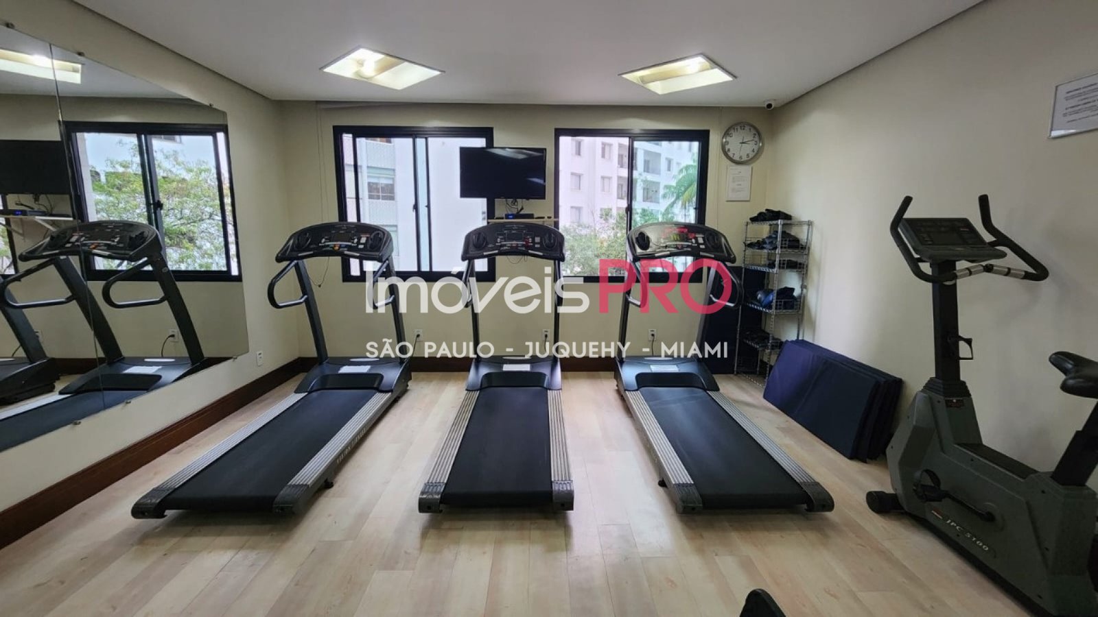 Foto :: https://assets.imoveispro.com.br/thumb/IP34824/apartamento-venda-paraiso_IP34824_29_1920x1080.jpg?