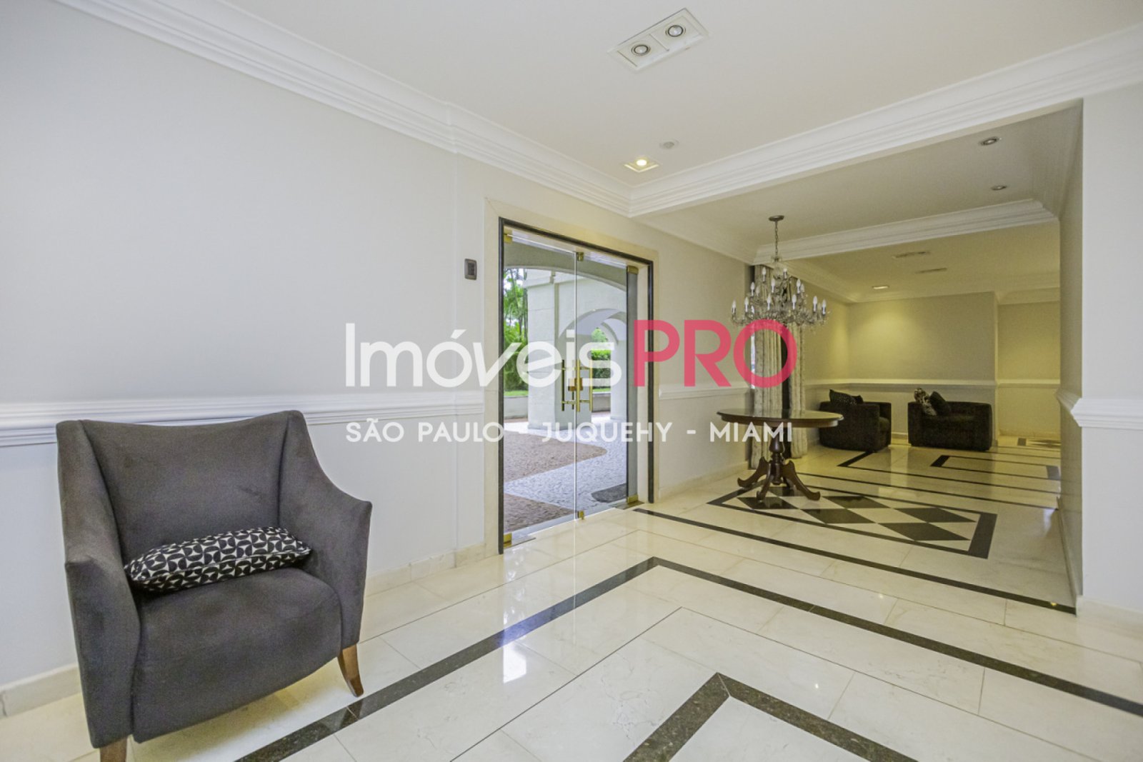 Foto :: https://assets.imoveispro.com.br/thumb/IP34826/cobertura-venda-moema-passaros_IP34826_41_1920x1080.jpg?