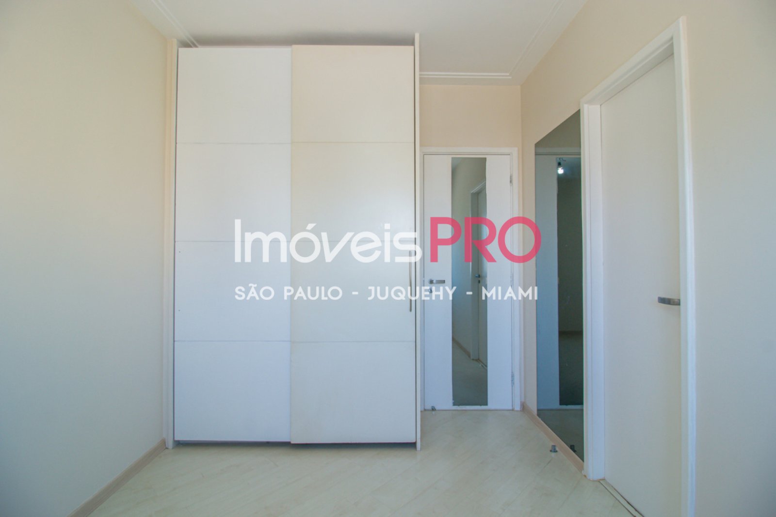 Foto :: https://assets.imoveispro.com.br/thumb/IP34827/apartamento-venda-brooklin_IP34827_23_1920x1080.jpg?
