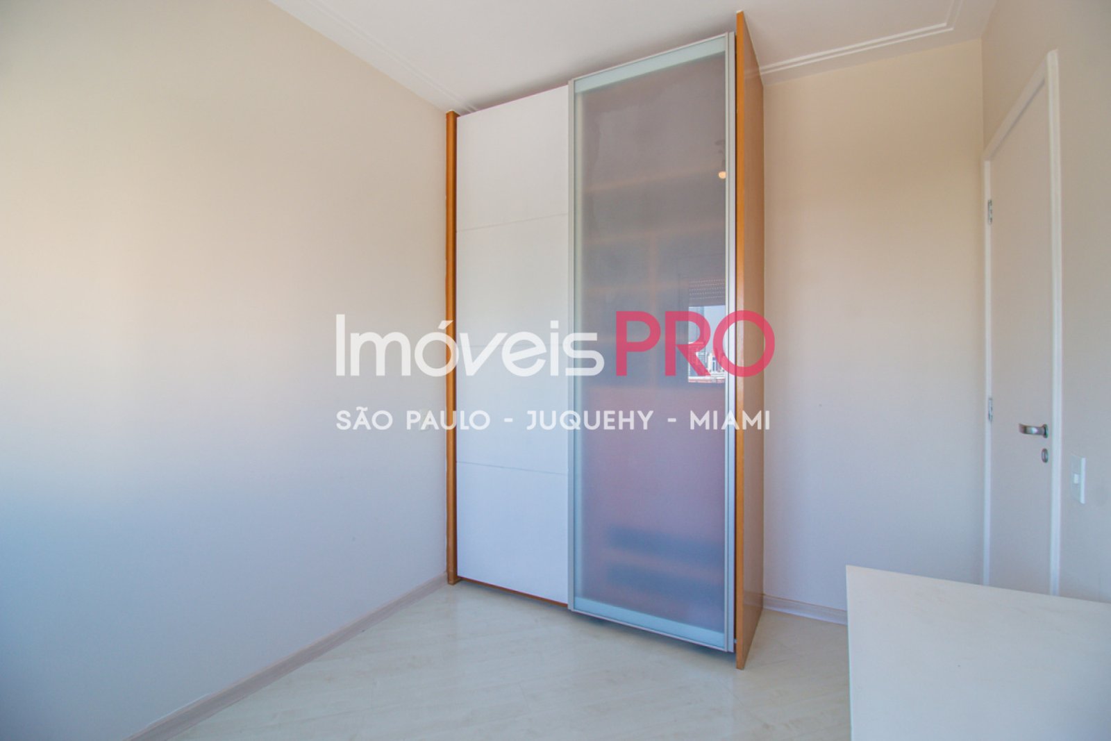 Foto :: https://assets.imoveispro.com.br/thumb/IP34827/apartamento-venda-brooklin_IP34827_29_1920x1080.jpg?