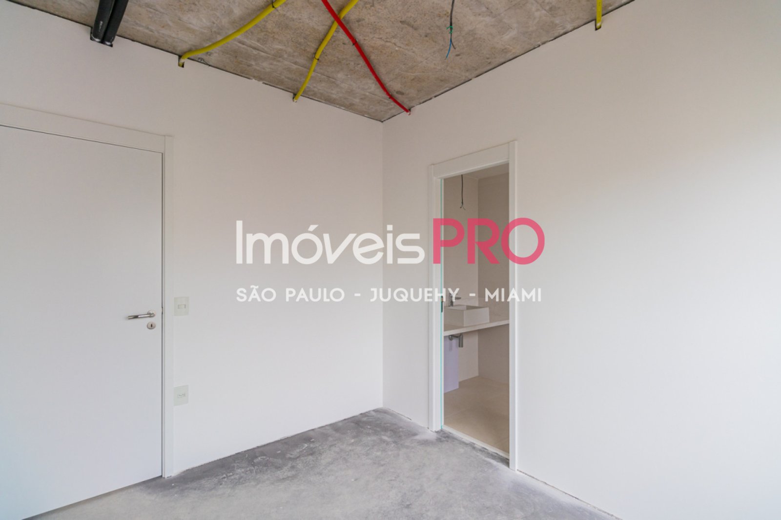 Foto :: IP34840