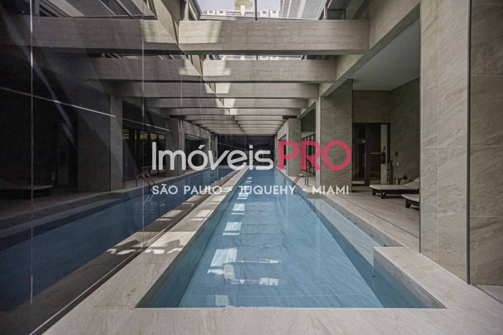 Foto :: IP34840