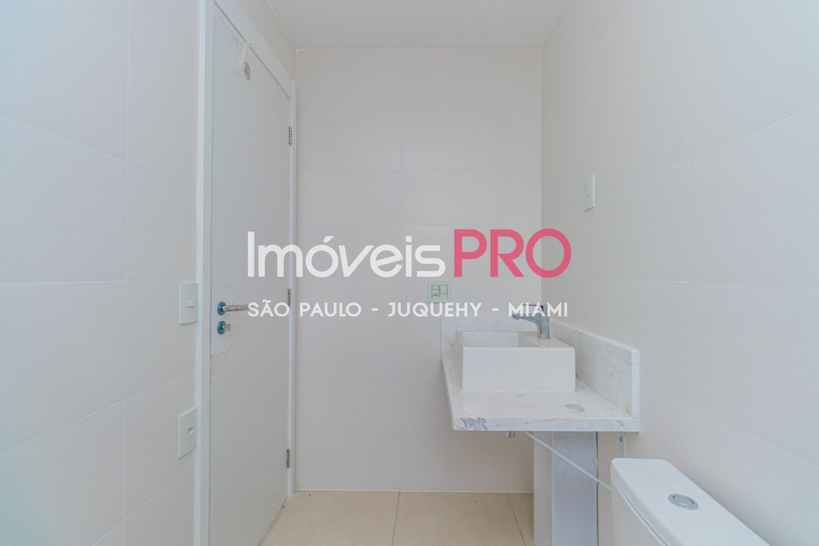 Foto :: https://assets.imoveispro.com.br/thumb/IP34842/apartamento-venda-itaim-bibi_IP34842_23_1920x1080.jpg?