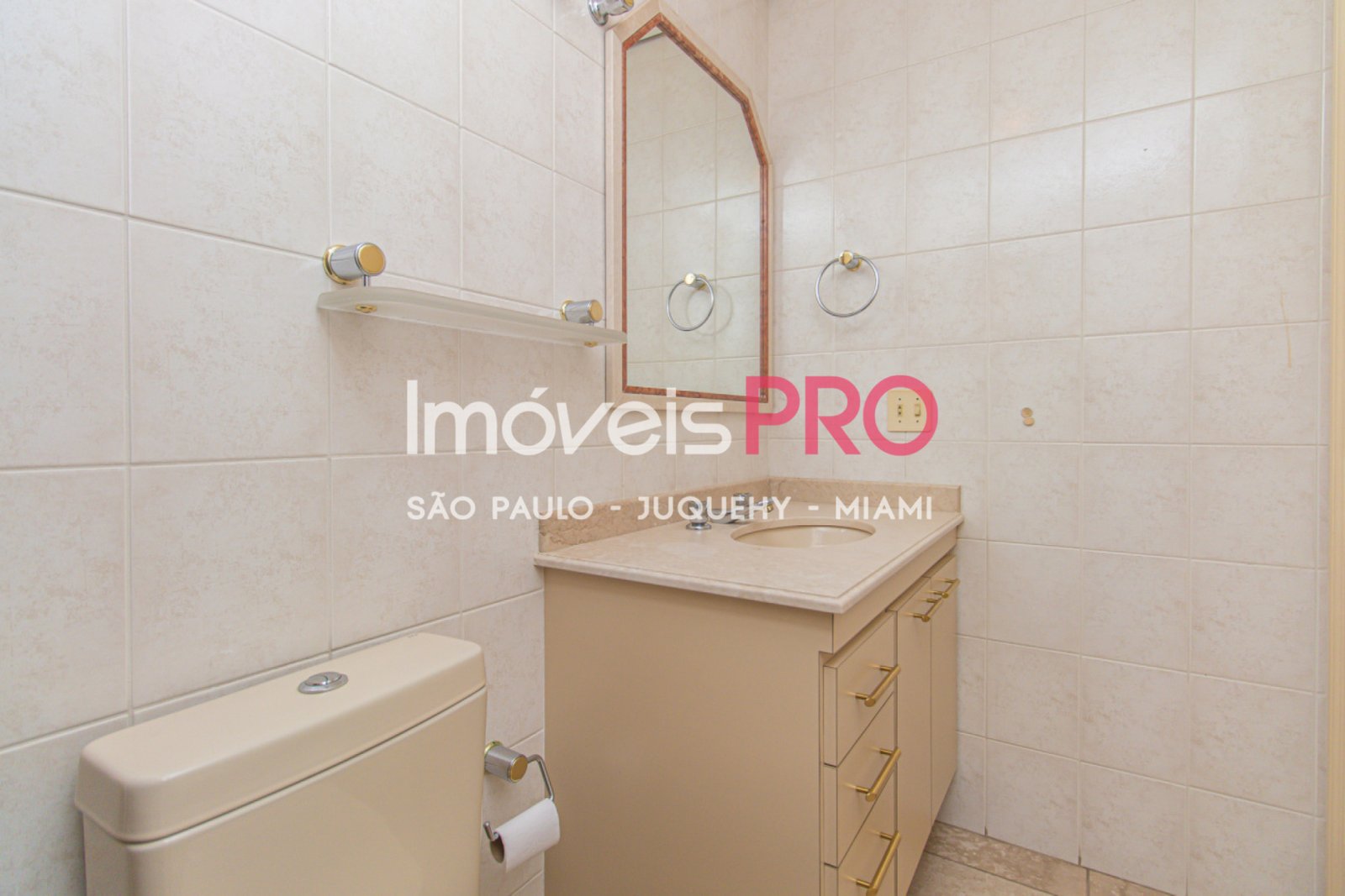 Foto :: IP35347