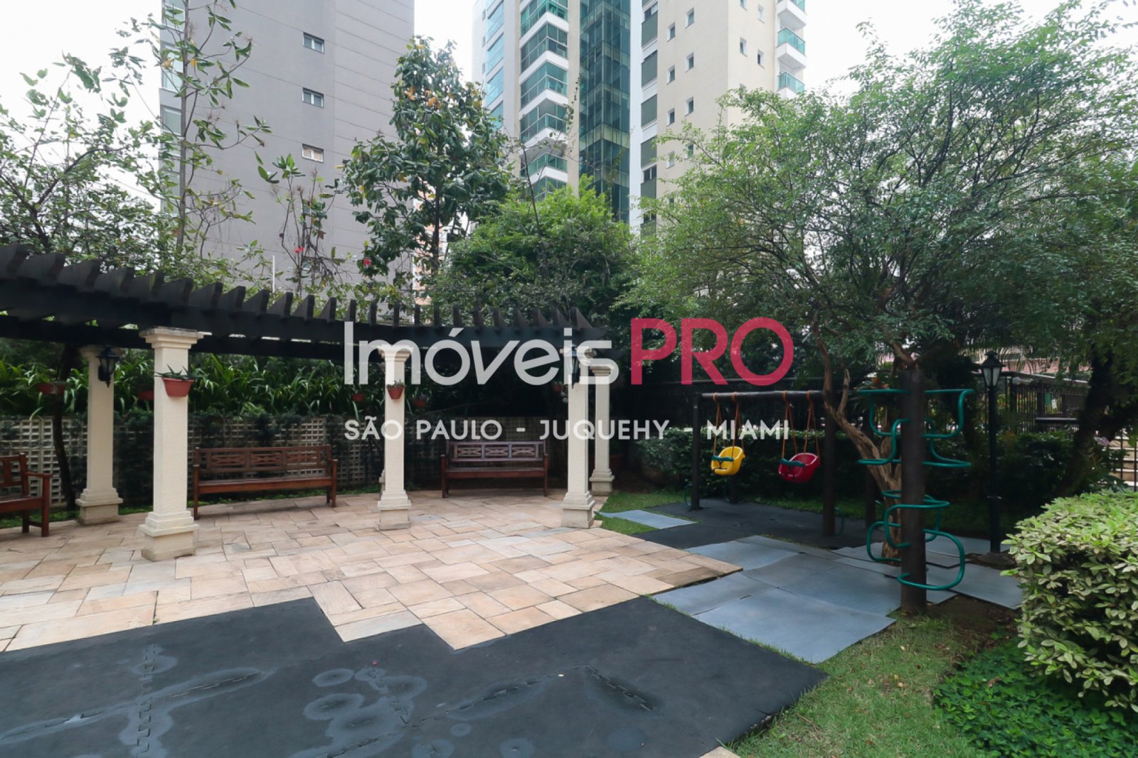 Foto :: IP35347