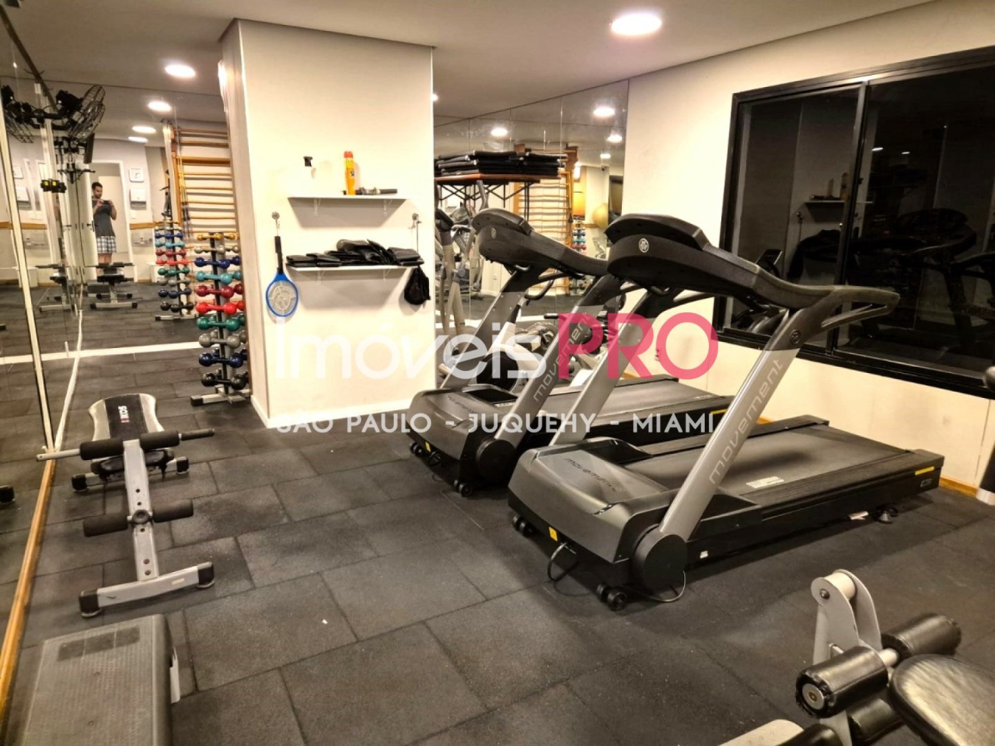 Foto :: https://assets.imoveispro.com.br/thumb/IP35374/apartamento-venda-vila-clementino_IP35374_41_1920x1080.jpg?