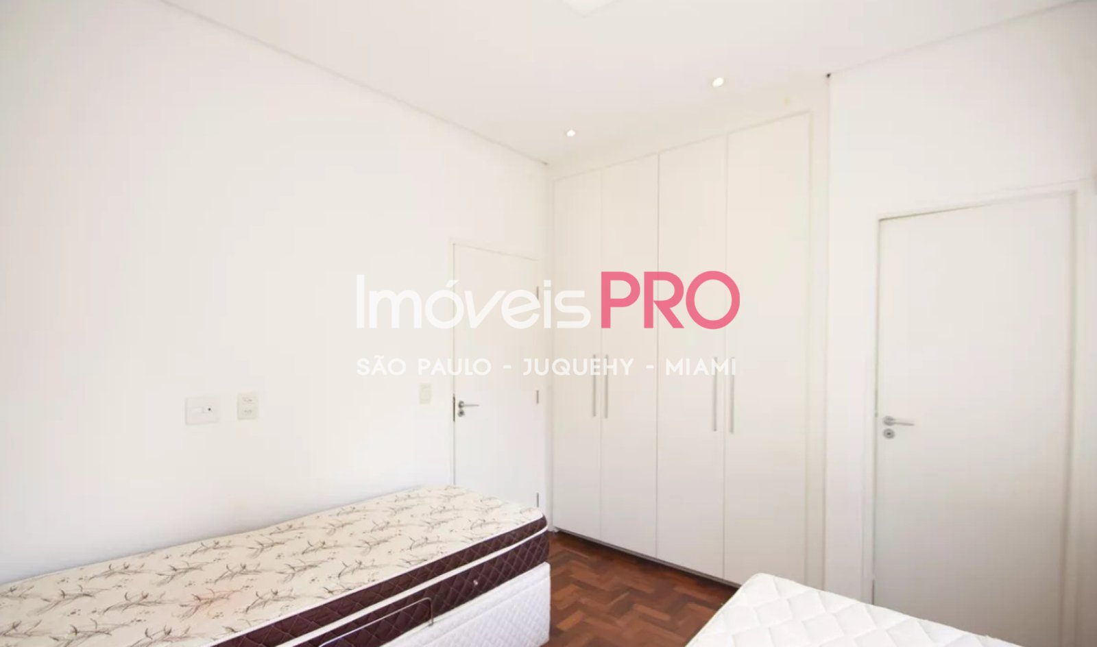 Foto :: https://assets.imoveispro.com.br/thumb/IP35521/apartamento-venda-jardim-paulista_IP35521_17_1920x1080.jpg?