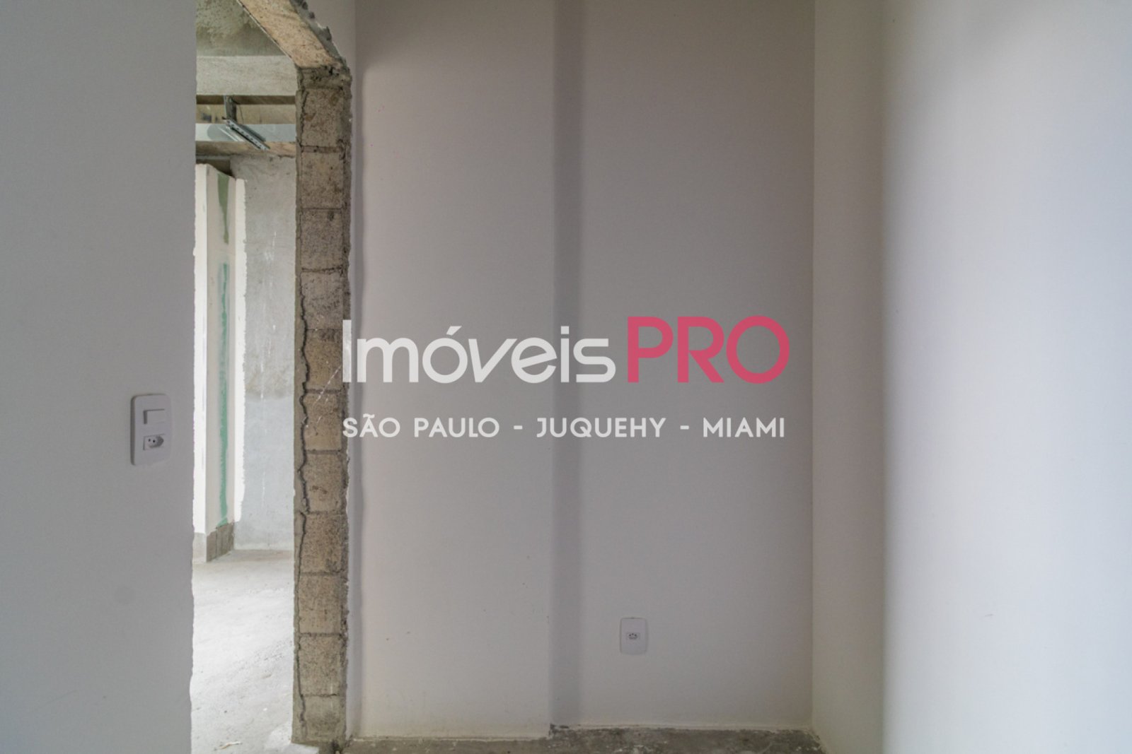 Foto :: https://assets.imoveispro.com.br/thumb/IP35588/cobertura-venda-moema-passaros_IP35588_53_1920x1080.jpg?1771611732